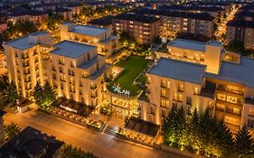 Alan Suites